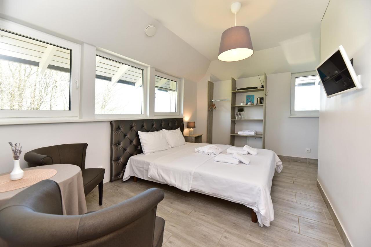 Cozy Stay By Kaunas Vila 9Vejai Girininkai Eksteriør billede