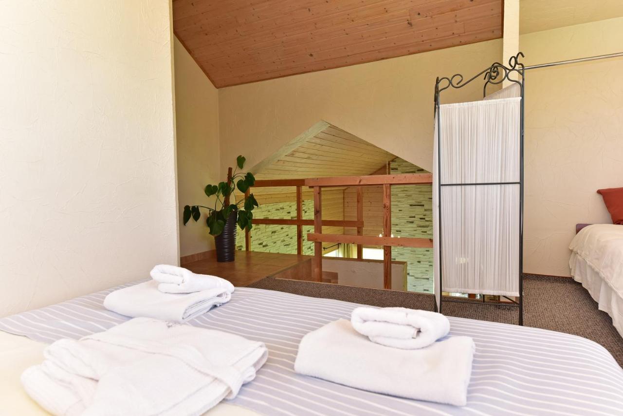 Cozy Stay By Kaunas Vila 9Vejai Girininkai Eksteriør billede